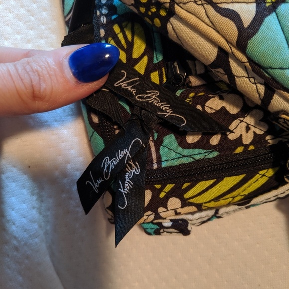 Sold Vera Bradley small clutch/wallet and wristlet - Picture 3 of 7